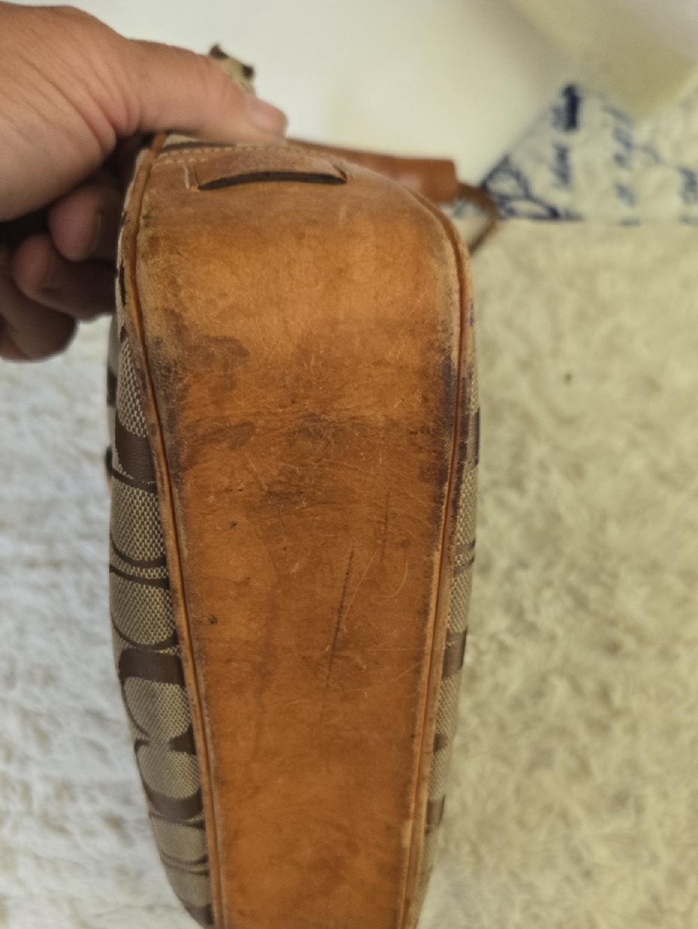 Coach Signature Clip Vintage  Canvas Shoulder Bag in Brown/Tan - Picture 5 of 12